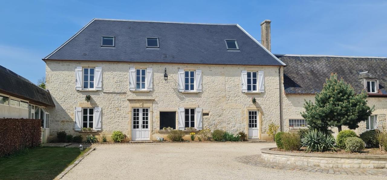 Hotel Le Manoir Des Marronniers Sully  Exterior foto